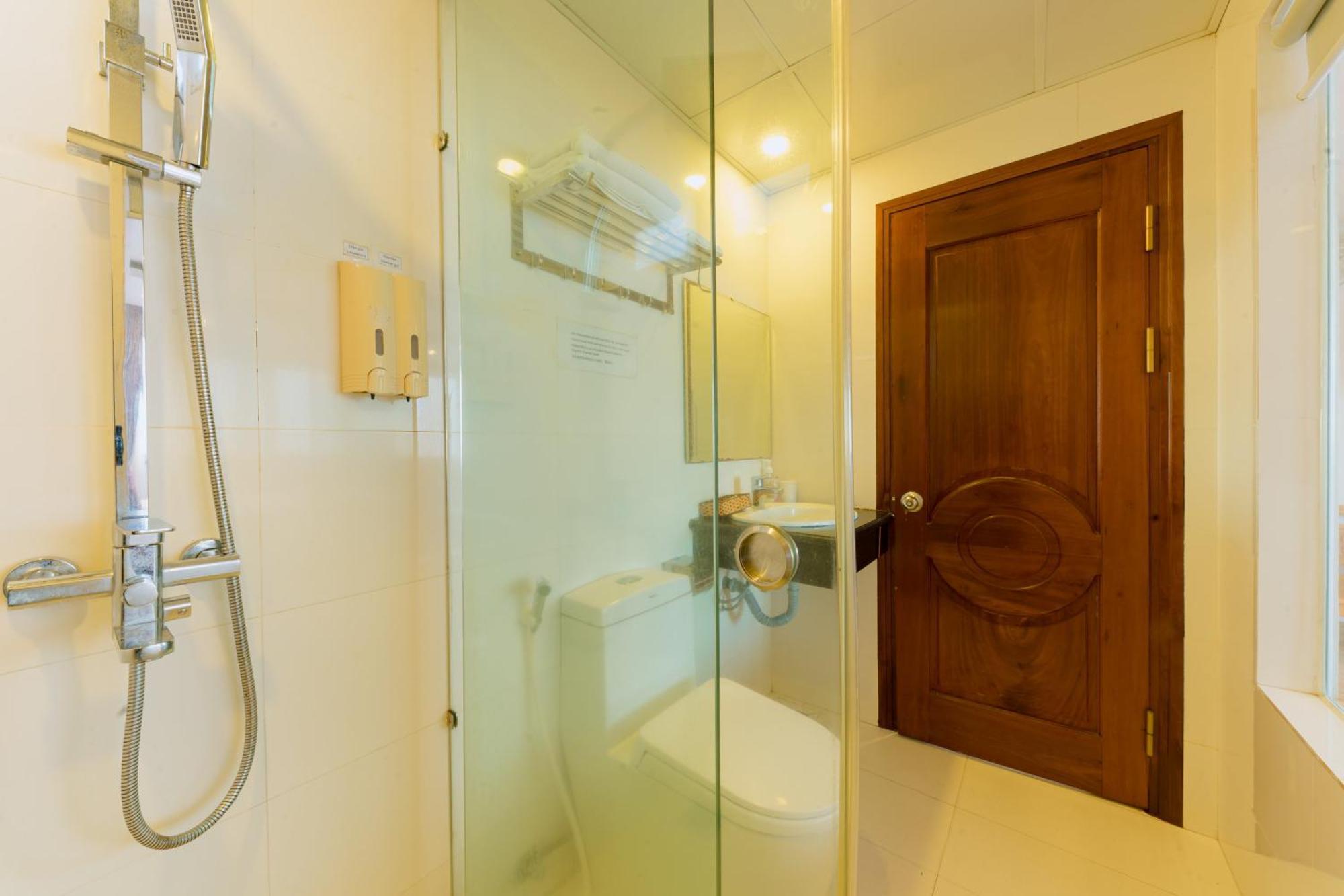 Dubai Nha Trang Hotel Managed By Ht Dış mekan fotoğraf